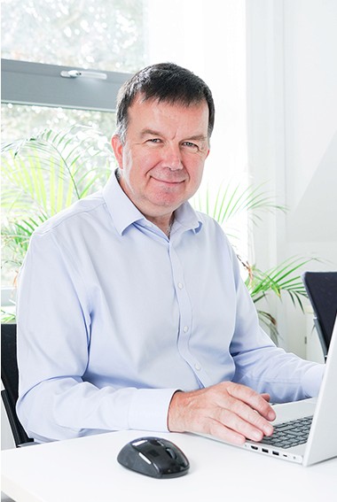 Duncan Ross
