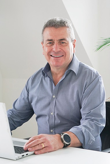 Ray Hughes